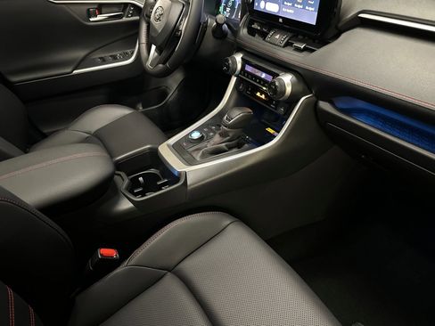 New 2025 Toyota RAV4 XSE image 18