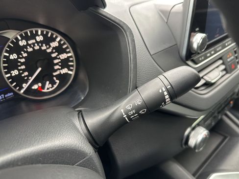 Used 2022 Nissan Altima 2.5 SV image 44