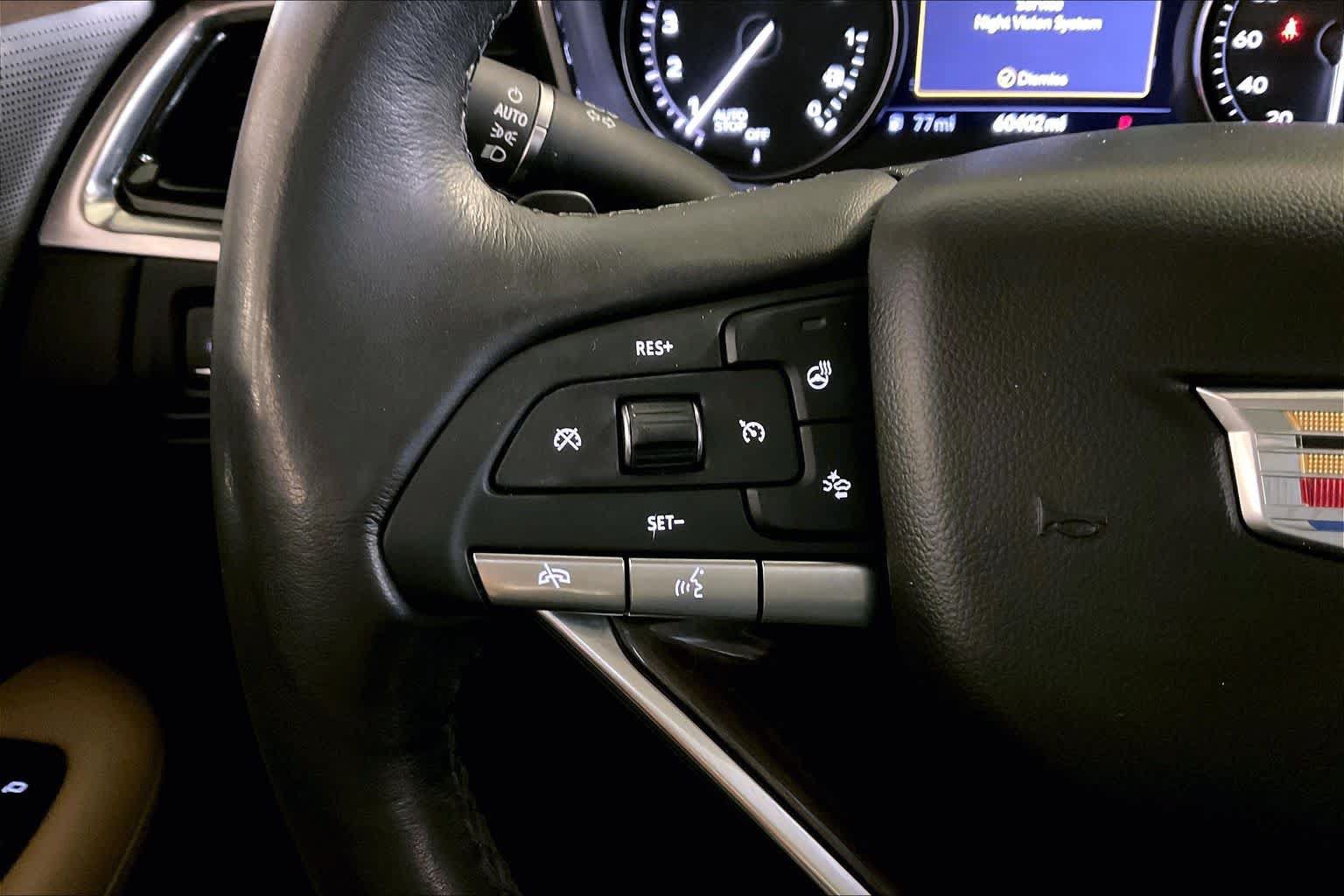 Used 2020 Cadillac XT6 Premium Luxury w/ Platinum Package FWD image 22