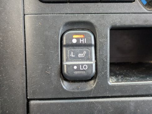 Used 2004 Honda Pilot EX image 23