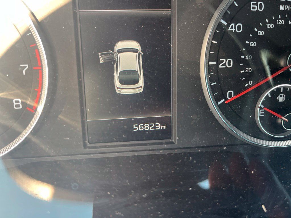 Used 2022 Kia K5 LXS FWD image 4