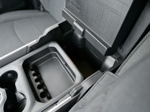 Used 2022 RAM 2500 Big Horn w/ Level C Equiment Group image 31