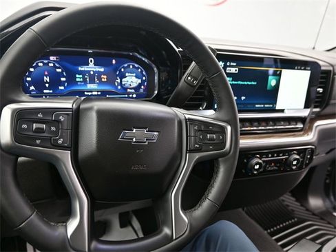 Used 2024 Chevrolet Silverado 1500 RST image 13