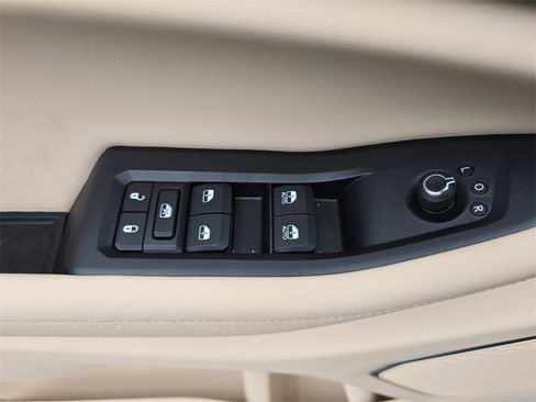 New 2026 Jeep Grand Cherokee Limited image 26