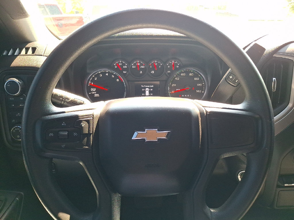 Used 2023 Chevrolet Silverado 1500 Custom AWD/4WD image 18