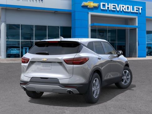 New 2026 Chevrolet Blazer LT FWD image 5
