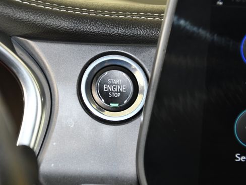 Used 2024 Chevrolet Blazer LT w/ Convenience Package image 25