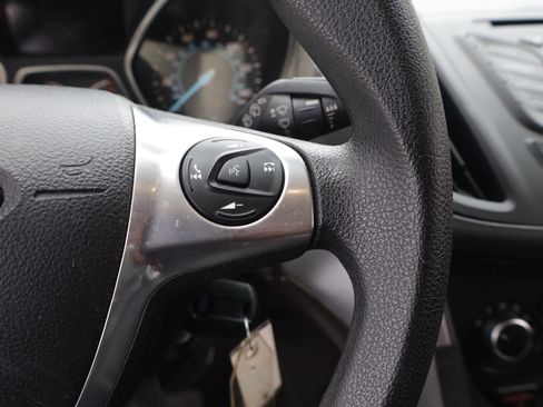 Used 2016 Ford Escape SE FWD image 15
