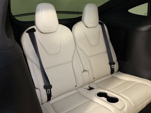 Used 2019 Tesla Model X Performance image 33