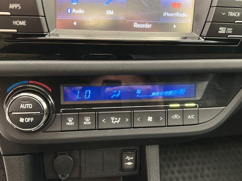 Used 2015 Toyota Corolla S FWD image 22