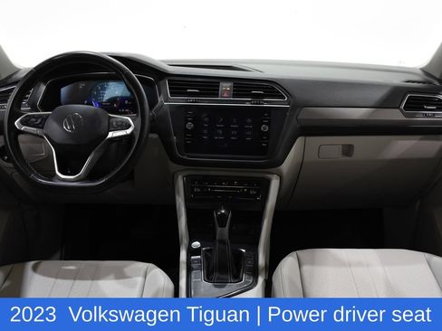 Used 2023 Volkswagen Tiguan SE FWD image 8