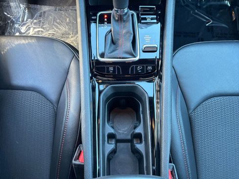 Used 2025 Jeep Compass Trailhawk image 40