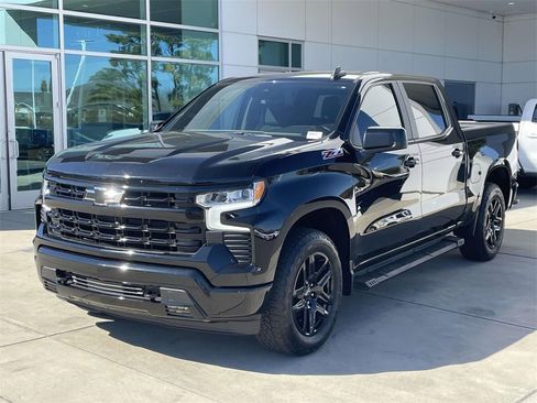 Used 2023 Chevrolet Silverado 1500 RST w/ All Star Edition Plus image 2