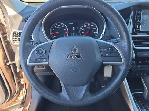 Used 2019 Mitsubishi Eclipse Cross ES image 23