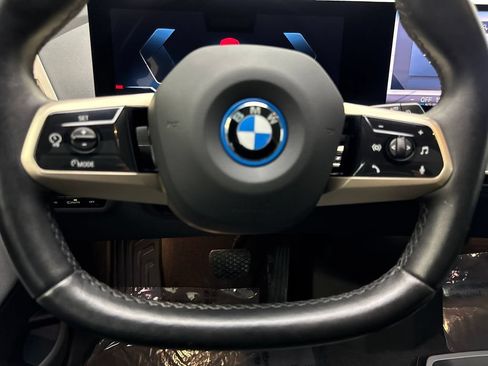 Used 2024 BMW iX xDrive50 w/ Sport Package AWD/4WD image 56