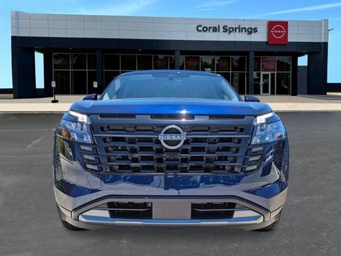 New 2026 Nissan Pathfinder Platinum w/ Cargo Package FWD image 8