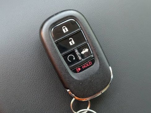 Used 2025 Honda Accord SE image 31