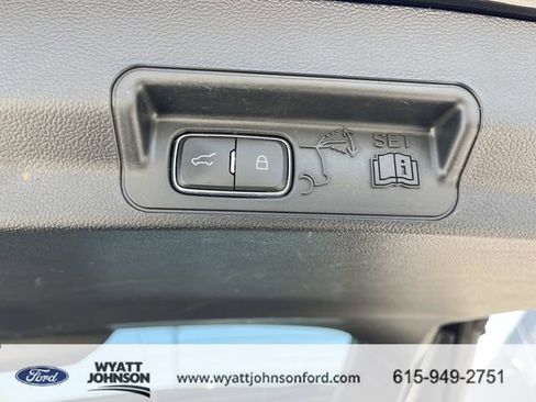 Used 2023 Ford Explorer XLT w/ Equipment Group 202A image 13