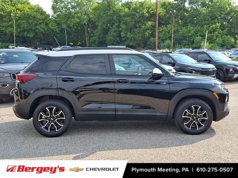 Certified 2023 Chevrolet TrailBlazer ACTIV w/ Sun and Liftgate Package AWD/4WD image 9