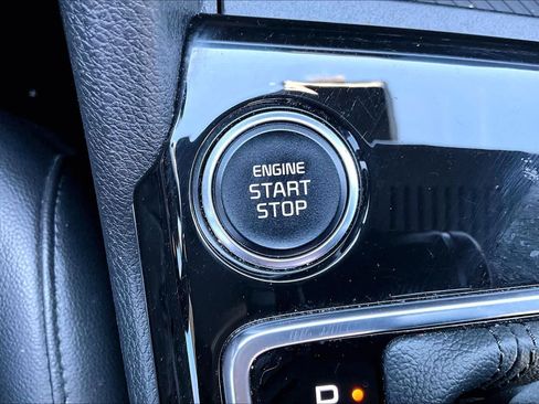 Certified 2023 Kia Sportage SX FWD image 31
