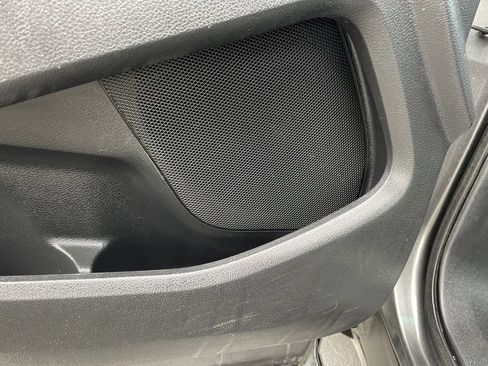 Used 2016 Ford Explorer Limited w/ Equipment Group 303A AWD/4WD image 20