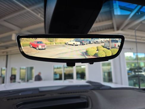 Used 2020 Chevrolet Silverado 2500 High Country image 23