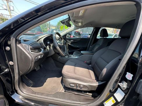 Used 2024 Chevrolet Malibu LT FWD image 18