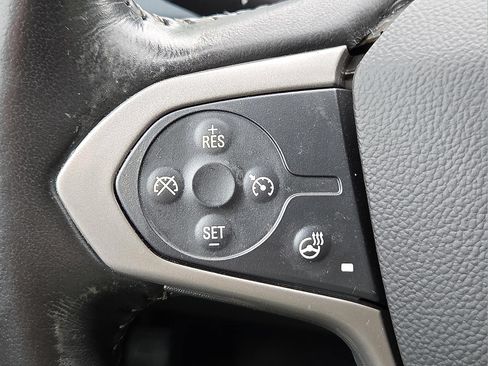 Used 2022 Chevrolet Colorado Z71 AWD/4WD image 19