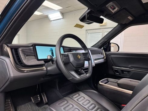 Used 2023 Rivian R1T Adventure AWD/4WD image 14