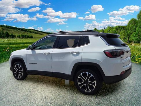 Certified 2024 Jeep Compass Limited AWD/4WD image 4