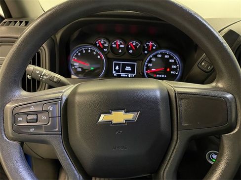 Used 2023 Chevrolet Silverado 1500 Custom image 21