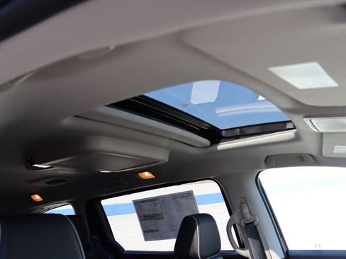 Certified 2026 Honda Odyssey Elite image 30