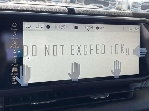 New 2026 Jeep Gladiator Sport AWD/4WD image 36