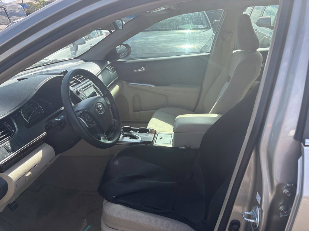 Used 2013 Toyota Camry XLE FWD image 11