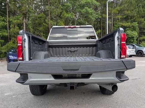 Used 2025 Chevrolet Silverado 2500 High Country w/ High Country Premium Package AWD/4WD image 13
