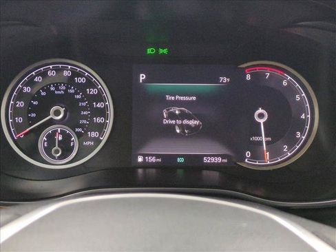 Used 2022 Genesis G70 2.0T w/ Prestige Package RWD image 11