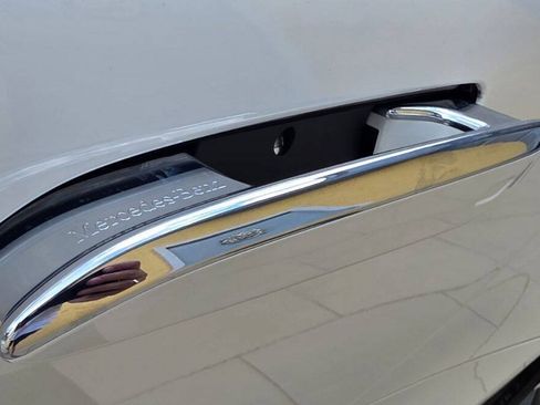 Used 2022 Mercedes-Benz SL 55 AMG 4MATIC image 48