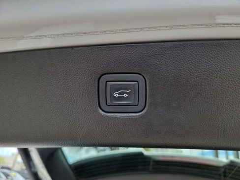 Certified 2023 Chevrolet Blazer LT w/ Convenience Package image 9