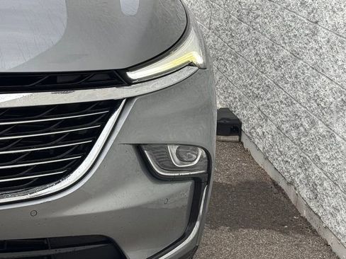 Used 2023 Buick Enclave Essence w/ Experience Buick Package image 5