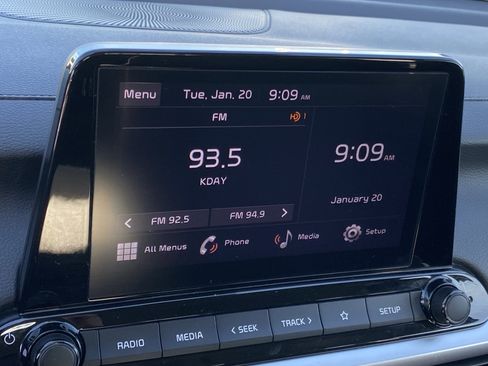 Used 2024 Kia Forte LXS image 17