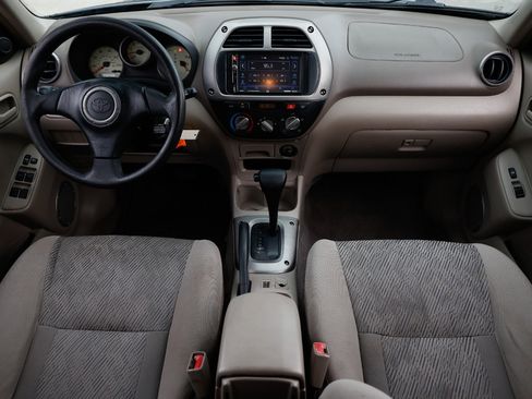 Used 2002 Toyota RAV4 2WD image 21