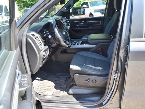 Used 2022 RAM 1500 Big Horn AWD/4WD image 17