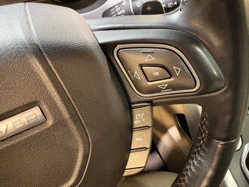 Used 2014 Land Rover Range Rover Evoque Pure Plus AWD/4WD image 26