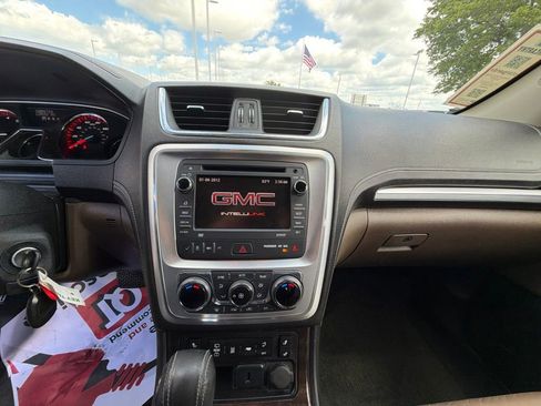 Used 2015 GMC Acadia SLT FWD image 26