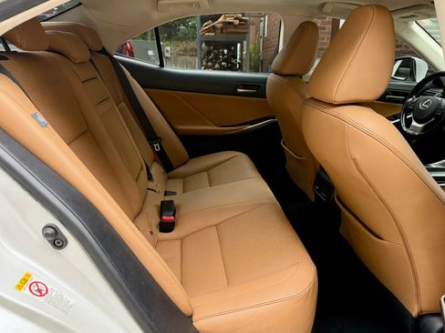 Used 2018 Lexus IS 300 AWD w/ Comfort Package image 22