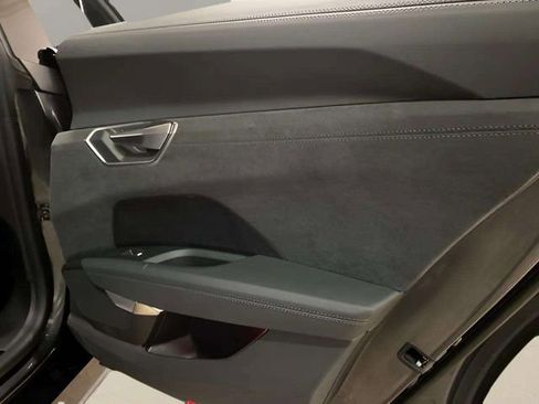 Used 2023 Audi e-tron GT Premium Plus w/ Performance Package image 65