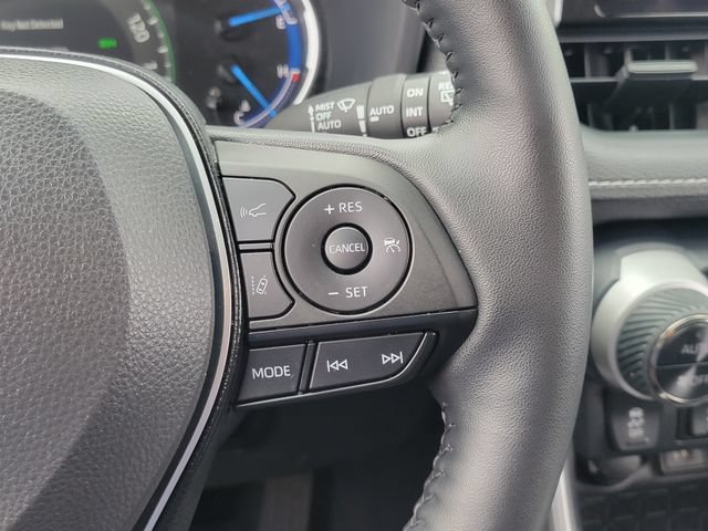 Used 2025 Toyota RAV4 XLE w/ Convenience Package AWD/4WD image 8