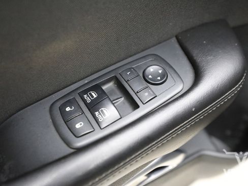 Used 2018 Dodge Challenger R/T Scat Pack image 33