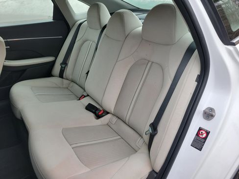 Used 2023 Hyundai Sonata SEL image 16