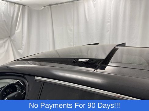 Used 2018 Ford Edge Titanium w/ Equipment Group 302A AWD/4WD image 29